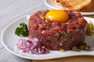 5952c7b63abee_steaktartare.thumb.jpg.28de9748dc2efe1281d051e89b9b9b20.jpg