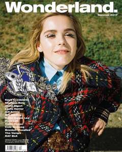 Kiernan-Shipka-for-Wonderland-2017--10.thumb.jpg.7a96ac515bbb4dcf9b562b4107b9646e.jpg