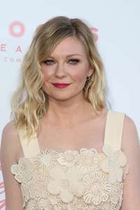 Kirsten-Dunst--The-Beguiled-Premiere-in-Los-Angeles--06.jpg