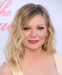 Kirsten-Dunst--The-Beguiled-Premiere-in-Los-Angeles--33.jpg