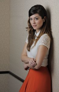 Mary_Elizabeth_Winstead_by_Chris_Pizzello__13_.thumb.jpg.7eec2f5f395aa652ec6444ab7f621364.jpg