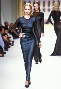 herve-leger-fw-1995-3.thumb.png.5605a48a424c61f451dae507d0e96d76.png