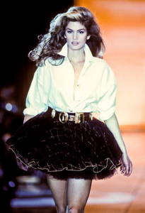 versace-ss-1992-1.thumb.png.7759b5ffdf243c4359613b1abcc7c800.png