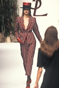 ysl-ss-1995-6.thumb.png.afbe8536c34f34b41bf22ad2da23b4f4.png