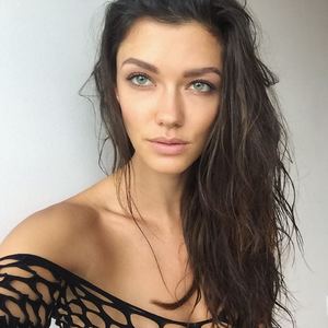 Anna Christina Schwartz - 1 - Face.jpg