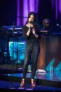 Lana-Del-Rey - Performs-at-O2-Academy-Brixton--02.jpg