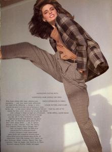 Comte_Vogue_US_March_1983_02.thumb.jpg.c46512c3761b53b5b6c564a1eff450bf.jpg