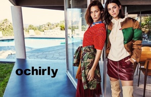 Kendall-Jenner-Bella-Hadid-Ochirly-Fall-2017-Campaign20327.thumb.jpg.0fa38ee0fb55c74ef48992f79d16675b.jpg