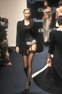 chantal-thomas-ss-1995-3.thumb.jpg.758d2d7d6b3c3feb37d9c3d38ddab637.jpg