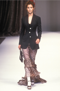 dolce-gabbana-ss-1997-1.thumb.png.7eb02525770a21cde60df9b77d5e7794.png