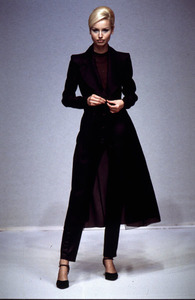 lanvin-ss-1996-3.thumb.jpg.3a3d537898e7124d75c467efa819d0e6.jpg