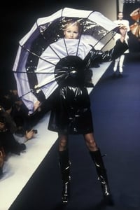 paco-rabanne-hc-ss-1996-2.thumb.jpg.152e228884fda3f45523d9c0cdac7b32.jpg