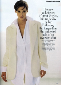 us_vogue_apr_1993_4.thumb.jpg.04072fe78ef390edd0f0fdba5b9aa3cc.jpg