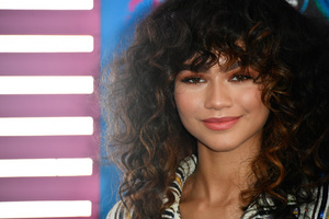     zendaya130817BZNImage3.jpg