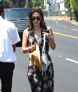    lizzyc140817BZNImage1013.jpg