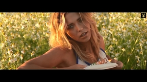 599a460c97198_SandraKubickavideoPLAYBOYAPlayboy.mp4_snapshot_00_41.thumb.jpg.f96b0ff67c234b47bbbabc7b6884b76f.jpg