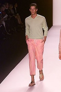 59a085665e97f_MichaelKorsSpringSummer2000NewYorkFashionWeek.thumb.jpg.c7fea0580d87b06c07a0a7a1fa0bbedd.jpg