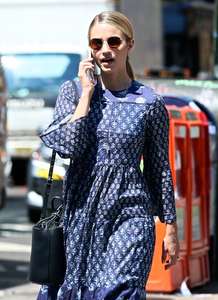 Dianna-Agron-out-and-about-in-Soho--06.jpg