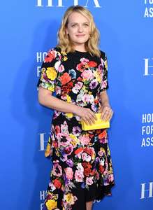 Elisabeth-Moss--Hollywood-Foreign-Press-Associations-Grants-Banquet--08.jpg