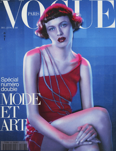 Vogue_Paris_dec_jan_97_98_ph_Mondino.thumb.jpg.f8a078be491478478954ebb3623b84de.jpg