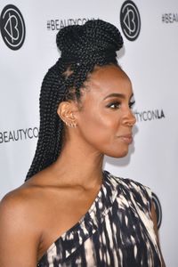 kelly-rowland-beautycon-festival-in-los-angeles-08-13-2017-4.jpg