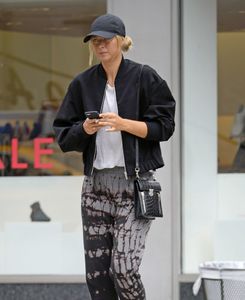 maria-sharapova-street-style-new-york-city-08-17-2017-1.jpg