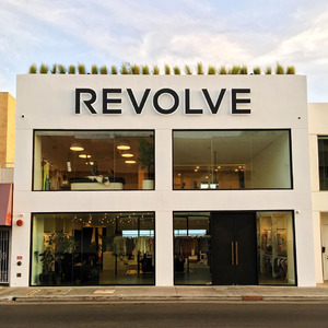 revolve_store_ig.jpg