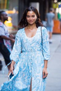 shanina-shaik-style-out-in-new-york-city-08-03-2017-1.jpg