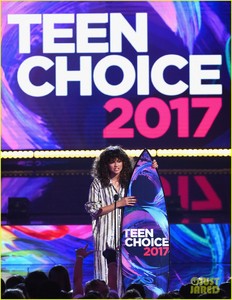 zendaya-teen-choice-awards-2017-speech-01.jpg