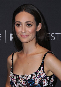 50950689_picturepub-emmy-rossum-004.jpg