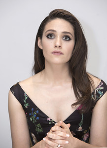 52896122_emmy-rossum-12.jpg