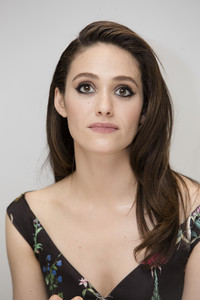 52896207_emmy-rossum-18.jpg