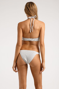 SBSW377T_TEXTURED_STRIPE_HIGH_NECK_TWIST_BIKINI06.thumb.jpg.c438966ea5c6774ca99fedaa9ba52a10.jpg