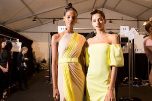 cushnie-et-ochs-bks-i-rs18-2249.thumb.jpg.fac0318462a1ba77583ed896c1b803be.jpg