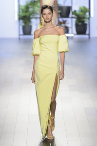 cushnie-et-ochs-rs18-0786.thumb.jpg.faaff0271e42718babeafdc9b59df666.jpg