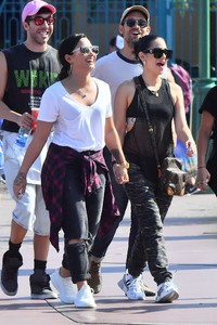 demi-lovato-at-disneyland-with-rumored-girlfriend-dj-lauren-abedini-in-anaheim-91017-1.jpg