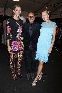 petra-nemcova-naeem-khan-fashion-show-at-nyfw-in-nyc-09-12-2017-2.jpg