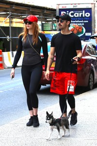 sophie-turner-out-for-a-stroll-with-her-puppy-named-porky-in-nyc-september-8-2017-43.jpg