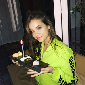 59dbd4b40433c_2017-10-08soojmooj-Happybirthdaytomybabypandarealbarbarapalvin.thumb.jpg.36cbb6ea7810a9da16b368b7c80e84b3.jpg