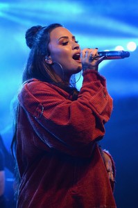 demi-lovato-performs-at-iheartradio-album-release-party-in-nyc-10-07-2017-8.thumb.jpg.809df925e0e58b9a2d823458c3fbbeeb.jpg