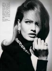 glamour_fr_dec90_jan_91_5.thumb.jpg.963f3bf630da38ad0f7ca9f317d34f09.jpg