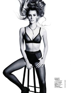 madamefigaro27102017-page-022.jpg