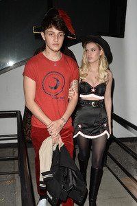 nicola-peltz-mathew-morrisons-halloween-party-in-la-102817-3.jpg