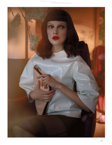 vogue-uk-2013-04-apr-2191.thumb.png.c337ec66d878834e4c8359ff9fa5fbeb.png