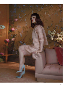 vogue-uk-2013-04-apr-2211.thumb.png.aeac0c092e54405beefbaddba9eac7da.png