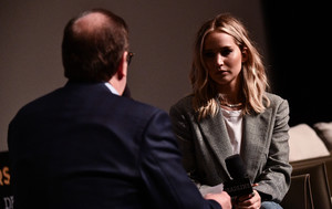   jlaw041117BZNimage1010.jpg