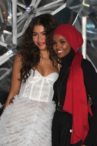 Zendaya+Coleman+Celebs+Attend+Forevermark+9Y4mYBquYo-x.jpg