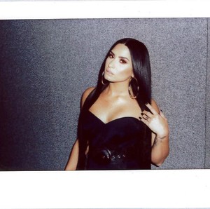 CelebsFlash.com_DL_Polaroids__6_.jpg