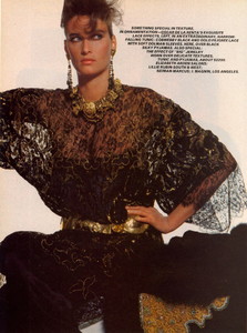 Penn_Vogue_US_September_1982_05.thumb.jpg.a883012a352ac33826f55189db13115c.jpg