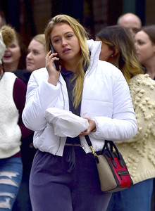 iskra-lawrence-out-in-nyc-11817.jpg